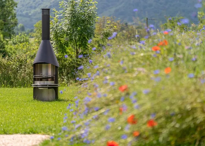 Kokoni K-banes Posees *