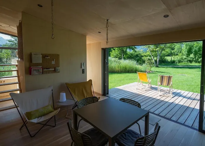 Kokoni K-banes Posees * ארט