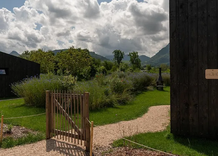 Kokoni K-banes Posees דירה